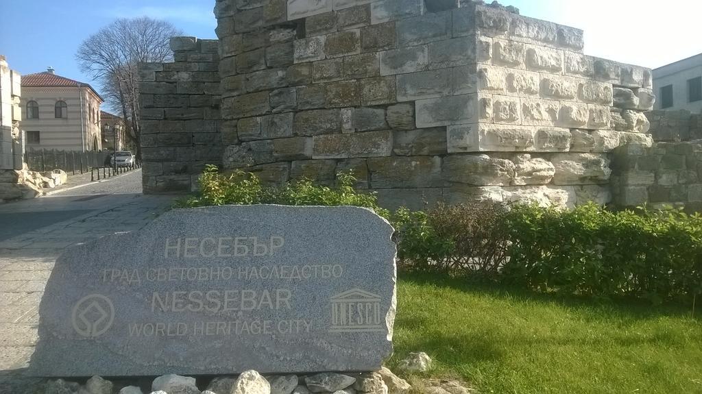 Villa Roma Monna Nesebar Exterior photo