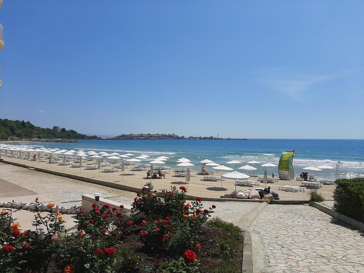 Villa Roma Monna Nesebar Exterior photo